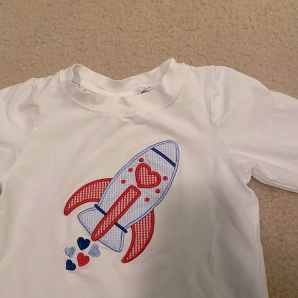 Boys Valentine’s Smocked Long Sleeve Shirt - Picture 3 of 8